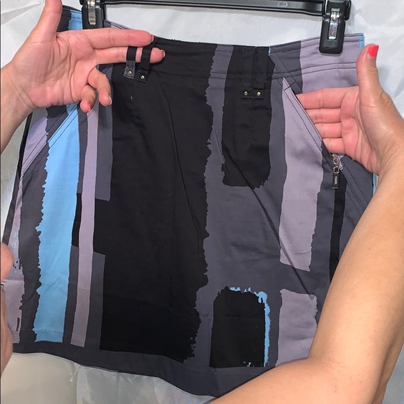 DKNY skort - Picture 7 of 8